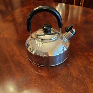 Farberware Silver Kettle with Black Handle